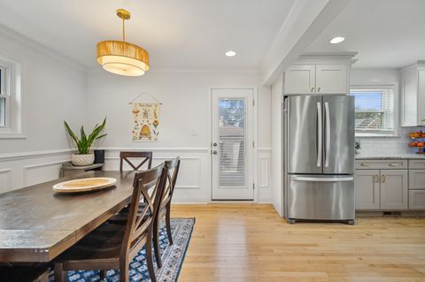 Tiny photo for 2237 Hainsworth Avenue, North Riverside, IL 60546 (MLS # 12476374)