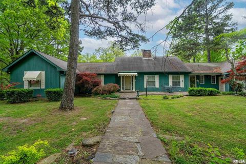 Tiny photo for 2525 EDGEWOOD Lane, Carbondale, IL 62901 (MLS # EB454423)