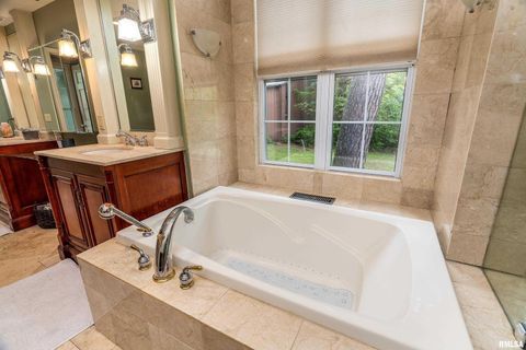 Tiny photo for 2525 EDGEWOOD Lane, Carbondale, IL 62901 (MLS # EB454423)