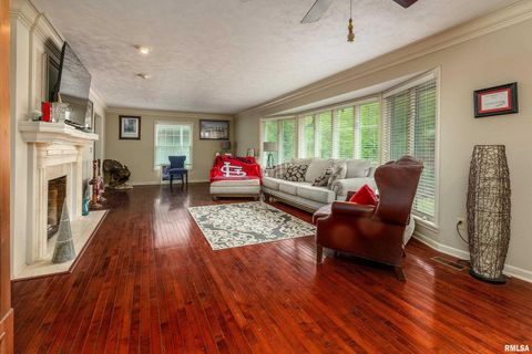 Tiny photo for 2525 EDGEWOOD Lane, Carbondale, IL 62901 (MLS # EB454423)