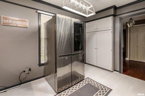 Tiny photo for 2525 EDGEWOOD Lane, Carbondale, IL 62901 (MLS # EB454423)