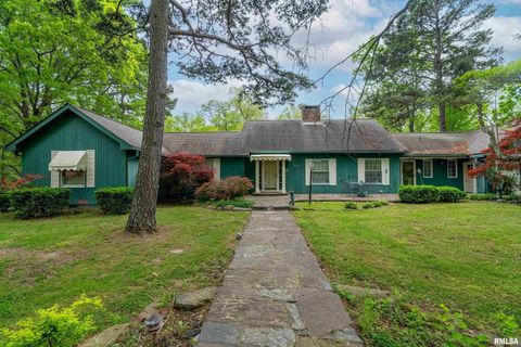 Tiny photo for 2525 EDGEWOOD Lane, Carbondale, IL 62901 (MLS # EB454423)