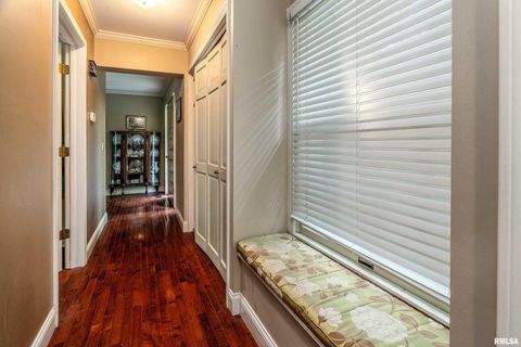 Tiny photo for 2525 EDGEWOOD Lane, Carbondale, IL 62901 (MLS # EB454423)