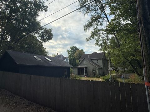 Tiny photo for 404 E PARK Street, Champaign, IL 61820 (MLS # 12459521)