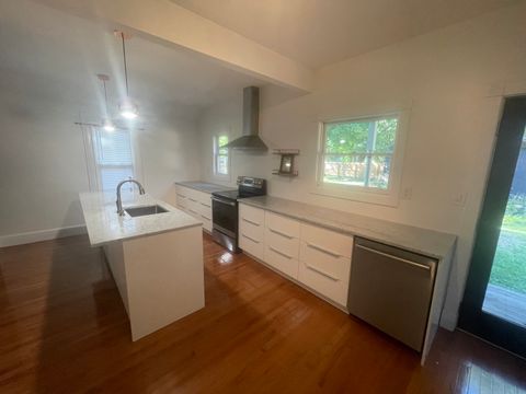 Tiny photo for 404 E PARK Street, Champaign, IL 61820 (MLS # 12459521)