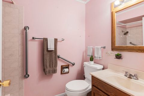 Tiny photo for 34 N California Avenue, Mundelein, IL 60060 (MLS # 12630066)
