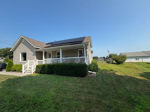 Photo of 921 7th Avenue, Fulton, IL 61252 (MLS # 12723841)