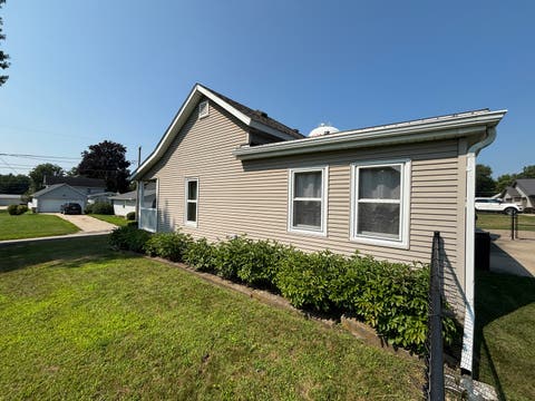 Tiny photo for 921 7th Avenue, Fulton, IL 61252 (MLS # 12723841)