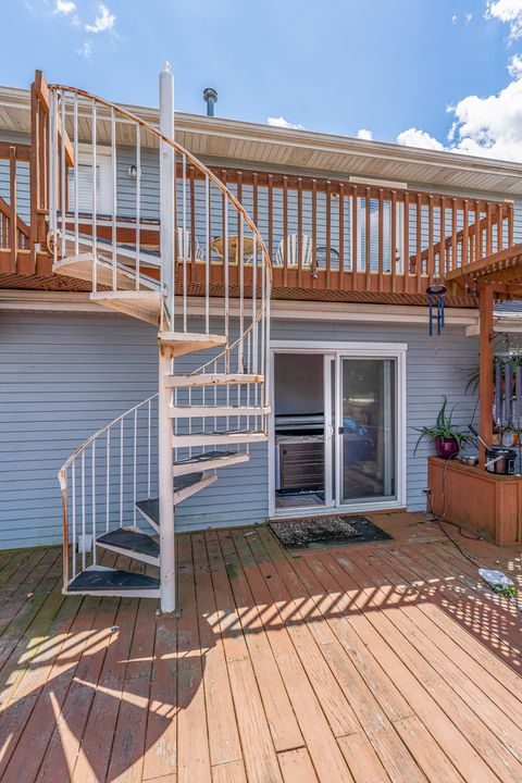 Tiny photo for 16902 206th Street, Davenport, IA 52806 (MLS # 12668620)
