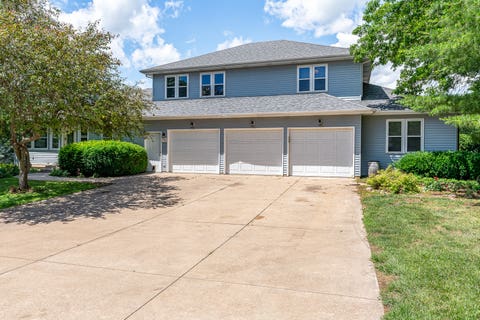 Photo of 16902 206th Street, Davenport, IA 52806 (MLS # 12668620)