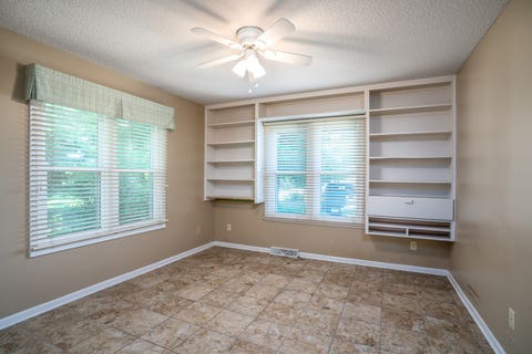 Tiny photo for 16902 206th Street, Davenport, IA 52806 (MLS # 12668620)