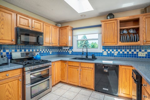 Tiny photo for 16902 206th Street, Davenport, IA 52806 (MLS # 12668620)