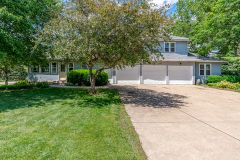 Tiny photo for 16902 206th Street, Davenport, IA 52806 (MLS # 12668620)