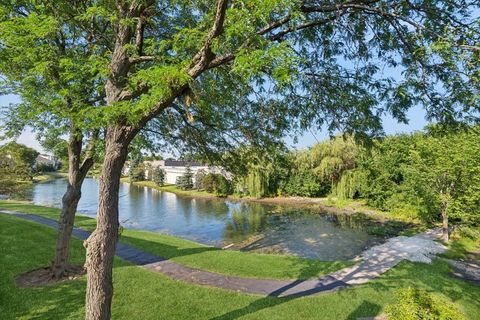 Tiny photo for 2713 S Embers Lane, Arlington Heights, IL 60005 (MLS # 12704458)