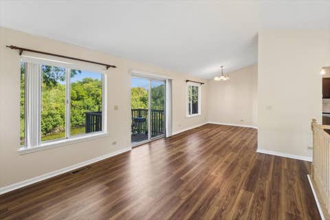 Tiny photo for 2713 S Embers Lane, Arlington Heights, IL 60005 (MLS # 12704458)