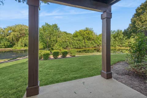 Tiny photo for 2713 S Embers Lane, Arlington Heights, IL 60005 (MLS # 12704458)