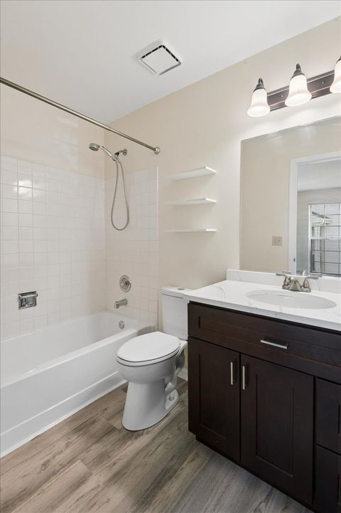 Tiny photo for 2713 S Embers Lane, Arlington Heights, IL 60005 (MLS # 12704458)