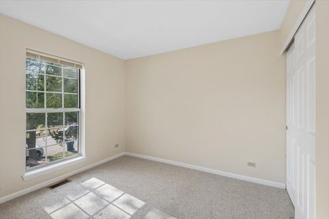 Tiny photo for 2713 S Embers Lane, Arlington Heights, IL 60005 (MLS # 12704458)