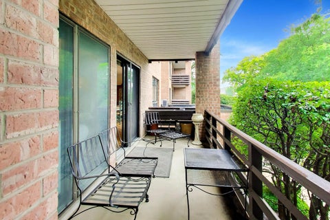 Tiny photo for 1060 Shermer Road #25, Northbrook, IL 60062 (MLS # 12737570)