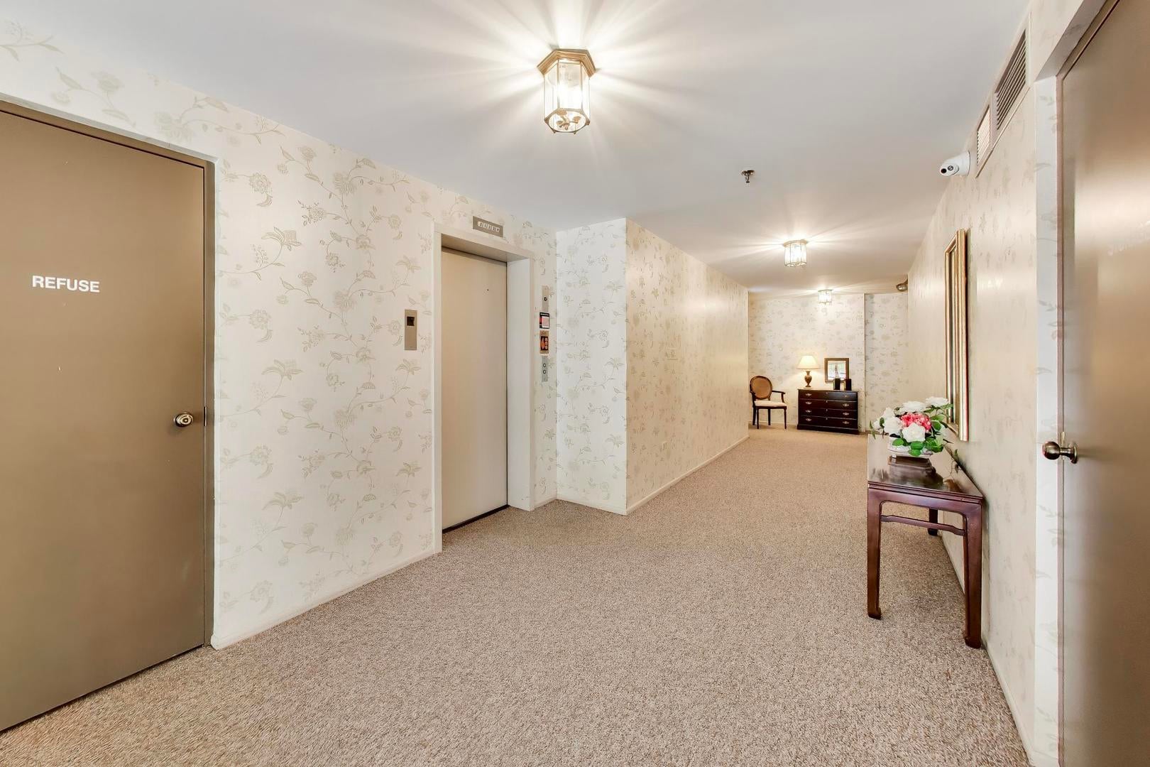 1060 Shermer Road 25