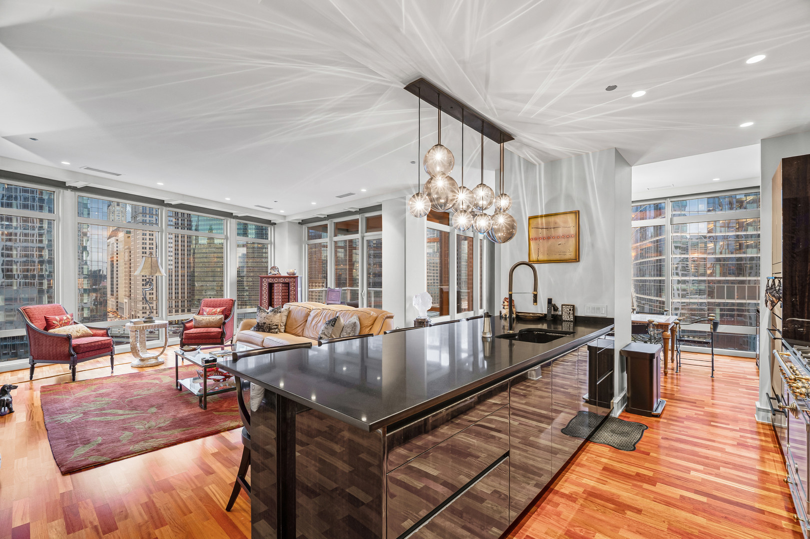 333 N Canal Street 1408