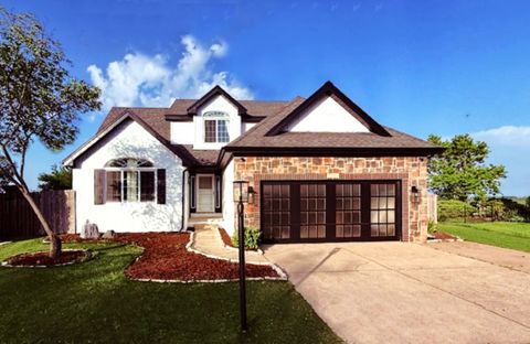 Tiny photo for 2501 Woodridge Place, Champaign, IL 61822 (MLS # 12184276)