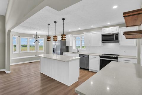 Tiny photo for 2501 Woodridge Place, Champaign, IL 61822 (MLS # 12184276)