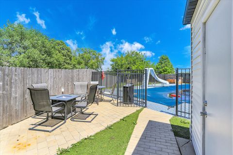 Tiny photo for 2501 Woodridge Place, Champaign, IL 61822 (MLS # 12184276)