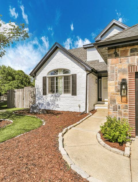 Tiny photo for 2501 Woodridge Place, Champaign, IL 61822 (MLS # 12184276)