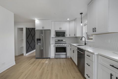 Tiny photo for 8058 S Wood Street, Chicago, IL 60620 (MLS # 12507327)