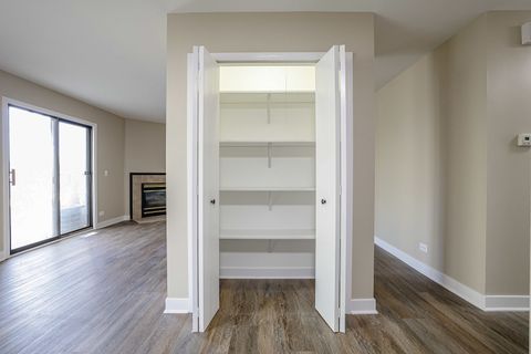 Tiny photo for 2366 South Street #D, Elgin, IL 60123 (MLS # 12507488)