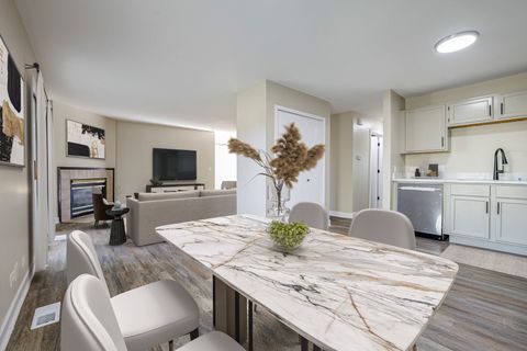 Tiny photo for 2366 South Street #D, Elgin, IL 60123 (MLS # 12507488)