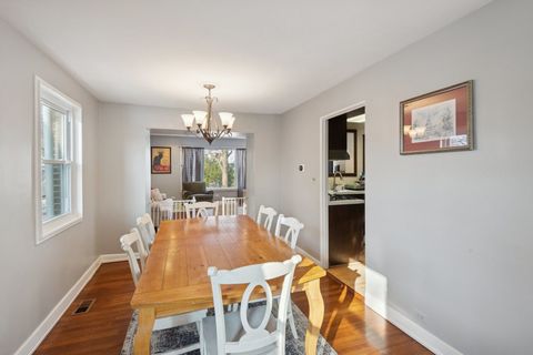 Tiny photo for 8646 E Prairie Road, Skokie, IL 60076 (MLS # 12529416)