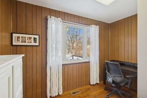 Tiny photo for 8646 E Prairie Road, Skokie, IL 60076 (MLS # 12529416)