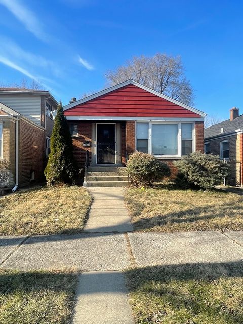 A home in Riverdale