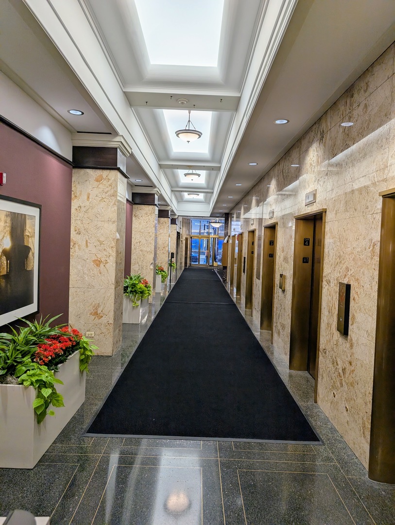 111 N Wabash Avenue 1216