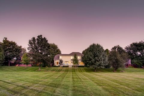 A home in Glen Ellyn