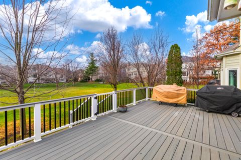 A home in Glen Ellyn