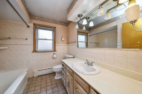 Tiny photo for 1401 Brophy Avenue, Park Ridge, IL 60068 (MLS # 12695057)