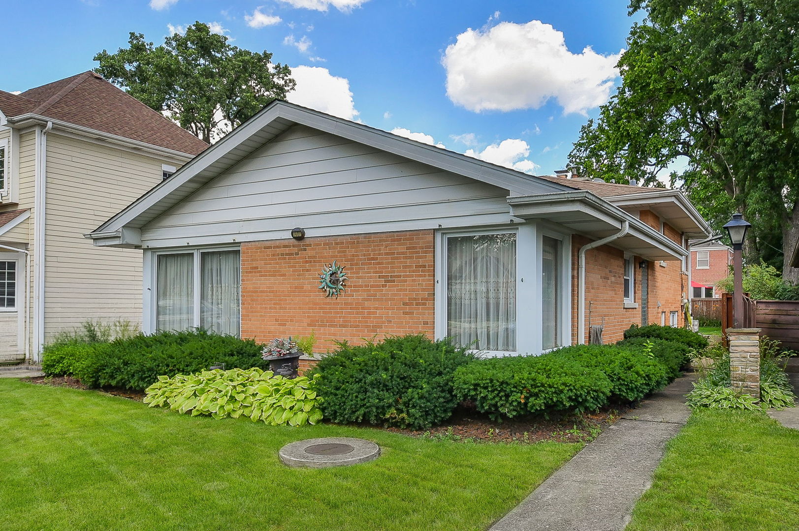 1401 Brophy Avenue