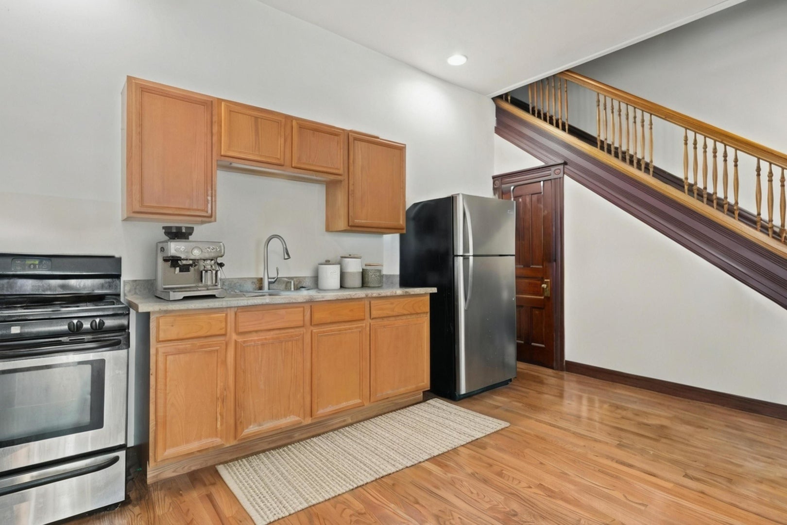1132 E 44th Street