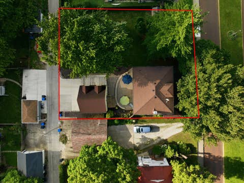 Tiny photo for 56 Whites Place, Bloomington, IL 61701 (MLS # 12675086)