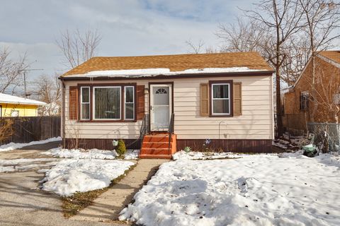 Tiny photo for 2303 Dickey Avenue, North Chicago, IL 60064 (MLS # 12534990)