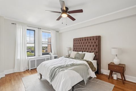 Tiny photo for 7321 S South Shore Drive #8D, Chicago, IL 60649 (MLS # 12488893)