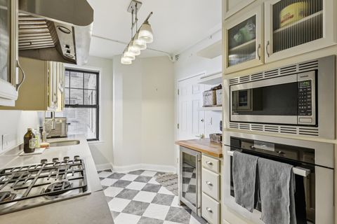 Tiny photo for 7321 S South Shore Drive #8D, Chicago, IL 60649 (MLS # 12488893)