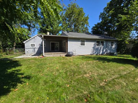 Tiny photo for 901 E Krage Drive, Addison, IL 60101 (MLS # 12457398)