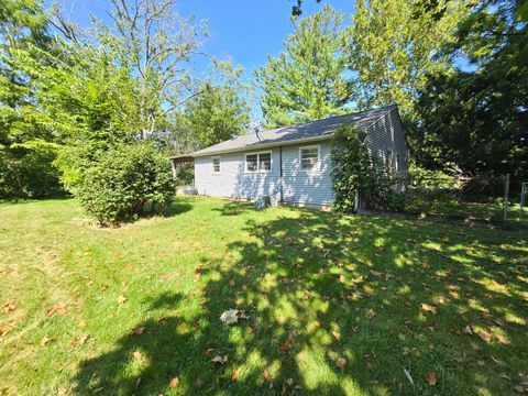 Tiny photo for 901 E Krage Drive, Addison, IL 60101 (MLS # 12457398)