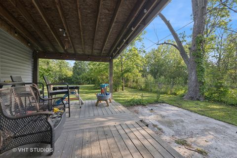 Tiny photo for 901 E Krage Drive, Addison, IL 60101 (MLS # 12457398)