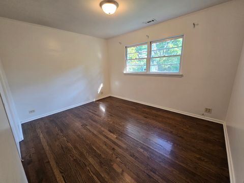 Tiny photo for 901 E Krage Drive, Addison, IL 60101 (MLS # 12457398)