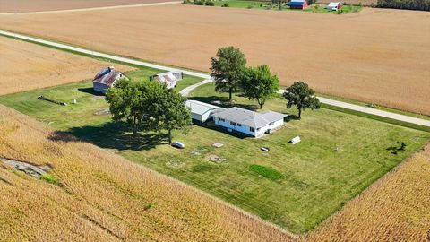 Tiny photo for 1781 N 1400E, Roberts, IL 60962 (MLS # 12476993)